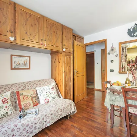 Panorama With Storage For 4 - Happy